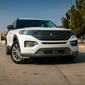 Ford Explorer 2023