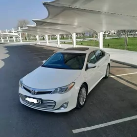 Toyota Avalon 2013