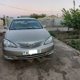 Toyota Camry 2003