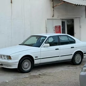 BMW 525 1992