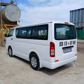 Toyota Hiace 2008