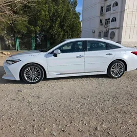 Toyota Avalon 2022