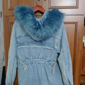 Куртка теплая джинс.