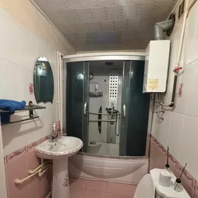 satlyk jay 206 kw2etaz3komnat