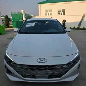 Hyundai Elantra 2021
