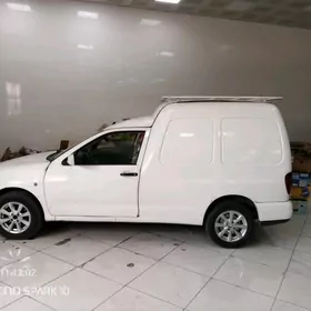 Volkswagen Caddy 2005