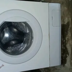 СТИРАЛЬНАЯ МАШИНА LG 5кг