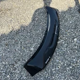 Марк спойлер на стекло