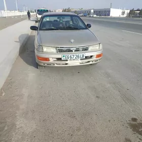 Toyota Carina 1993