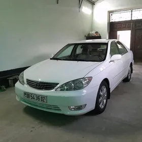 Toyota Camry 2005