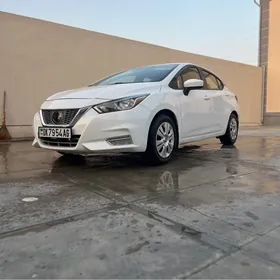 Nissan Versa 2021