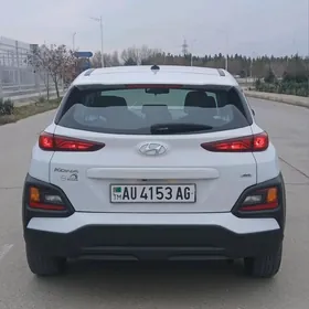 Hyundai Kona 2021