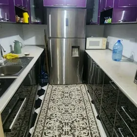 10 mkr 1 etaj 4 komnat