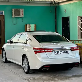 Toyota Avalon 2013