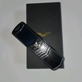 vertu signature