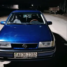 Opel Vectra 1992