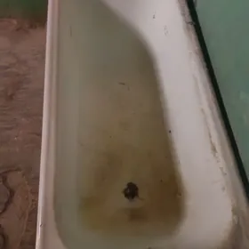 ванна чугунная