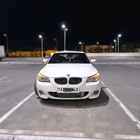 BMW E60 2004