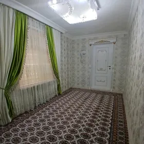 1 КОМН 4 МКР 1 ЭТАЖ