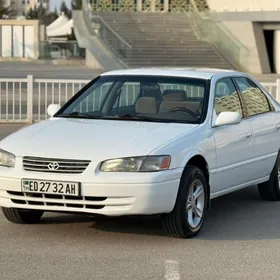 Toyota Camry 1997