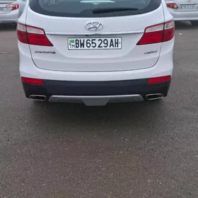 Hyundai Santa Fe 2013