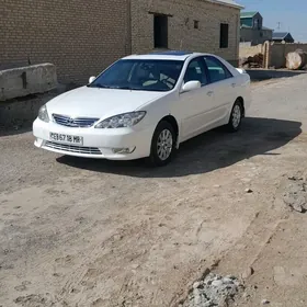 Toyota Camry 2003