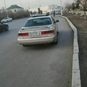 Toyota Camry 2001