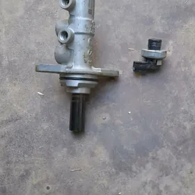 главный целиндер