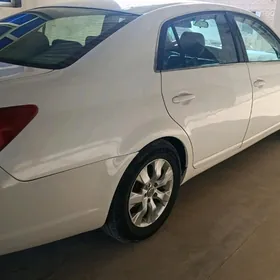 Toyota Avalon 2005