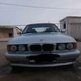 BMW 525 1992