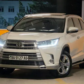 Toyota Highlander 2018