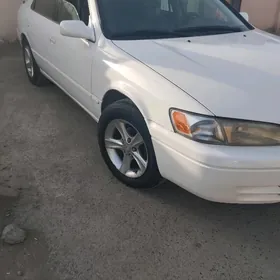 Toyota Camry 1998