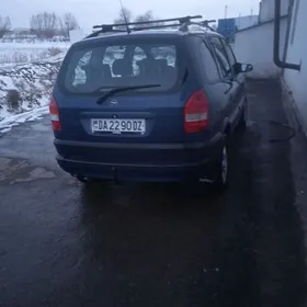 Opel Zafira 2002