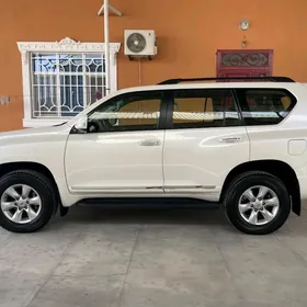 Toyota Land Cruiser Prado 2012