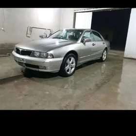 Mitsubishi Diamante 1996