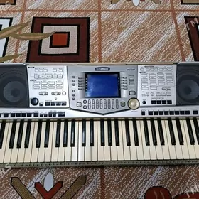 Yamaha psr 2000