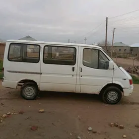 Toyota Hiace 1988