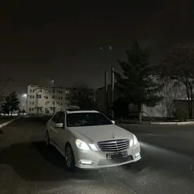 Mercedes-Benz E350 2012