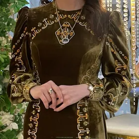 Tulky nas yasyl renkli pombarh