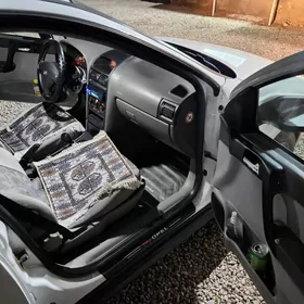 Opel Astra 1999