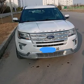 Ford Explorer 2019