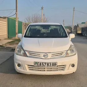 Nissan Versa 2010