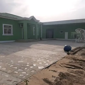 Howlyjay ipoteka elitni maksim