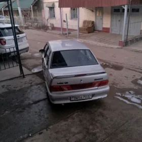 Lada 2115 2004
