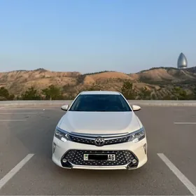 Toyota Camry 2017