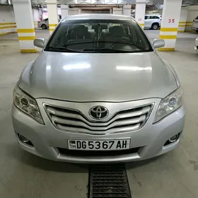 Toyota Camry 2010