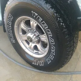 15 pokrisga 31x10.50r15h/t