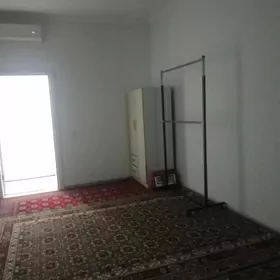 kwartirant gerek Komnat berýäs