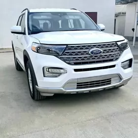 Ford Explorer 2022