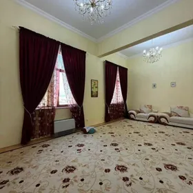 НЕФТЕГАЗ 4-КОМНАТЫ